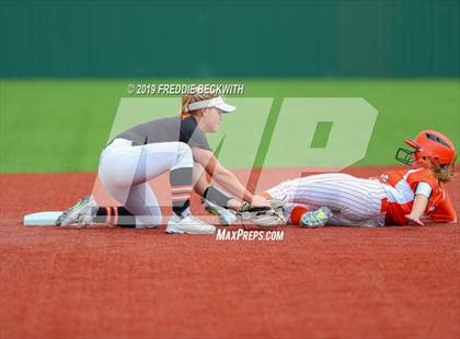 Thumbnail 1 in Tom Bean vs. Honey Grove (UIL 2A Regional Quarterfinal) photogallery.