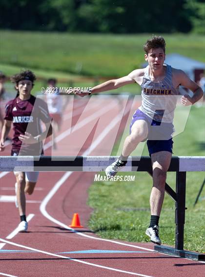 Thumbnail 1 in NYS Section 6 Class D Meet photogallery.