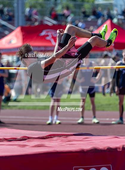 Thumbnail 1 in NYS Section 6 Class D Meet photogallery.