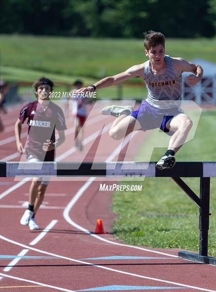 Thumbnail 1 in NYS Section 6 Class D Meet photogallery.