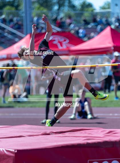 Thumbnail 3 in NYS Section 6 Class D Meet photogallery.