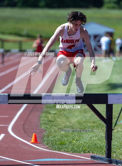 Thumbnail 3 in NYS Section 6 Class D Meet photogallery.