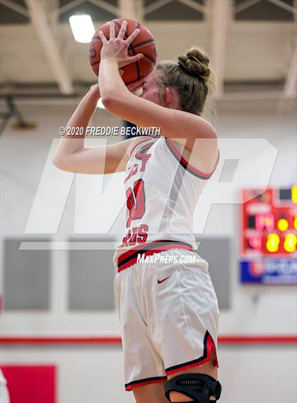 Thumbnail 3 in Muenster @ Pottsboro photogallery.