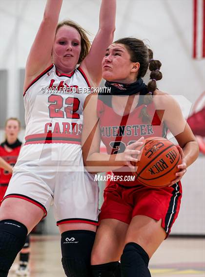 Thumbnail 1 in Muenster @ Pottsboro photogallery.