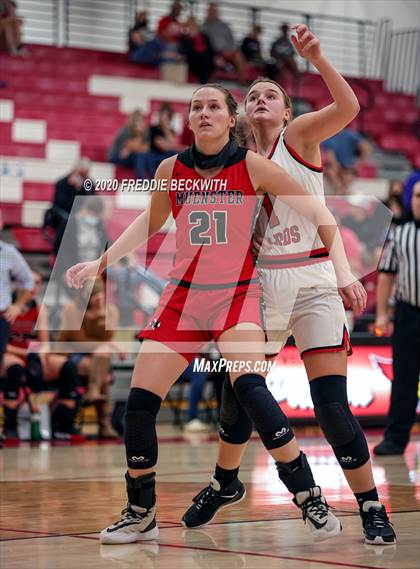 Thumbnail 1 in Muenster @ Pottsboro photogallery.