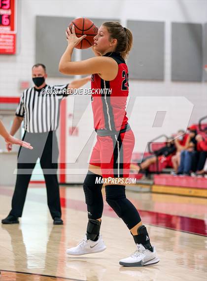 Thumbnail 3 in Muenster @ Pottsboro photogallery.