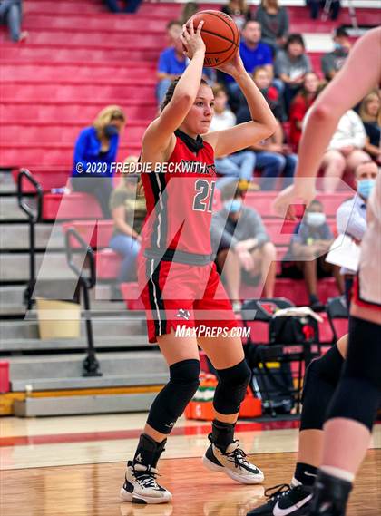 Thumbnail 3 in Muenster @ Pottsboro photogallery.