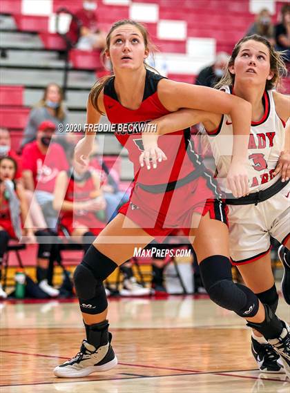 Thumbnail 2 in Muenster @ Pottsboro photogallery.