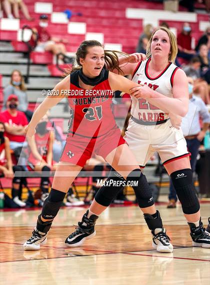 Thumbnail 1 in Muenster @ Pottsboro photogallery.