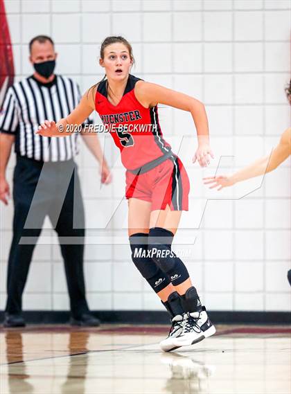 Thumbnail 1 in Muenster @ Pottsboro photogallery.