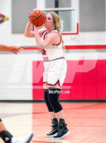 Thumbnail 3 in Muenster @ Pottsboro photogallery.