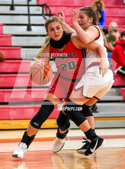 Thumbnail 2 in Muenster @ Pottsboro photogallery.