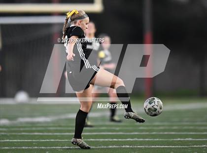 Thumbnail 3 in Baton Rouge @ St. Mary's Dominican (Div I Bi-District Playoff) photogallery.