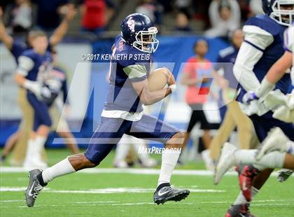 Thumbnail 3 in Lafayette Christian Academy vs. Ascension Catholic (LHSAA 1A Final) photogallery.