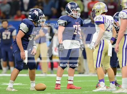 Thumbnail 3 in Lafayette Christian Academy vs. Ascension Catholic (LHSAA 1A Final) photogallery.