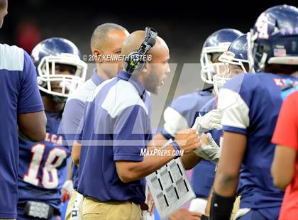 Thumbnail 2 in Lafayette Christian Academy vs. Ascension Catholic (LHSAA 1A Final) photogallery.