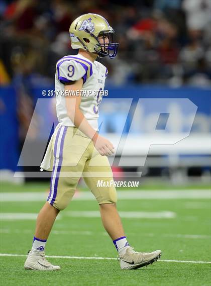 Thumbnail 2 in Lafayette Christian Academy vs. Ascension Catholic (LHSAA 1A Final) photogallery.