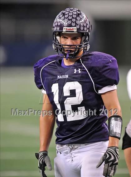 Thumbnail 2 in Stamford vs. Mason (UIL 1A Division 1 Final) photogallery.