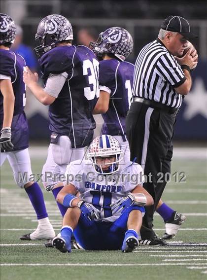 Thumbnail 1 in Stamford vs. Mason (UIL 1A Division 1 Final) photogallery.