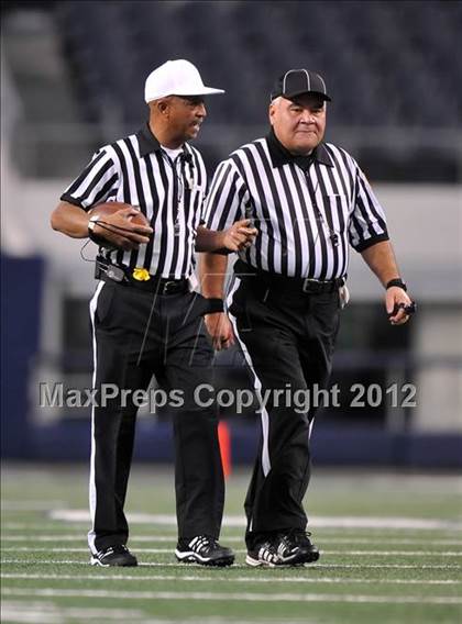 Thumbnail 1 in Stamford vs. Mason (UIL 1A Division 1 Final) photogallery.