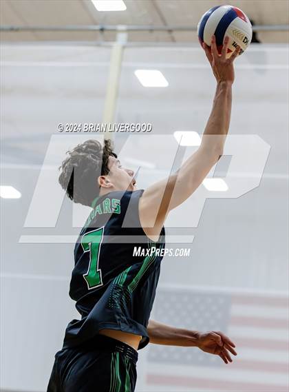 Thumbnail 2 in D'Evelyn vs. Cheyenne Mountain photogallery.