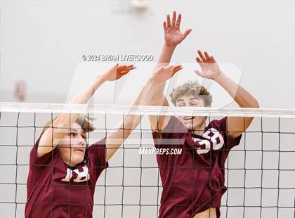 Thumbnail 3 in D'Evelyn vs. Cheyenne Mountain photogallery.