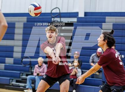 Thumbnail 1 in D'Evelyn vs. Cheyenne Mountain photogallery.