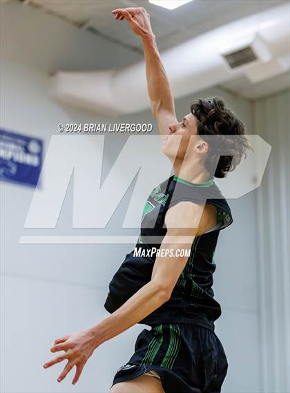 Thumbnail 1 in D'Evelyn vs. Cheyenne Mountain photogallery.