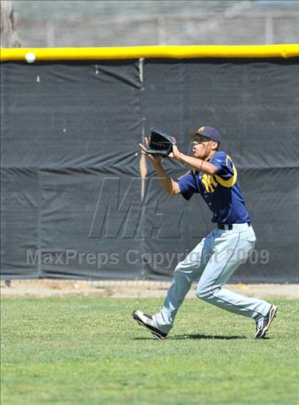 Thumbnail 1 in Yucaipa vs. Green Valley (Lions Tournament) photogallery.