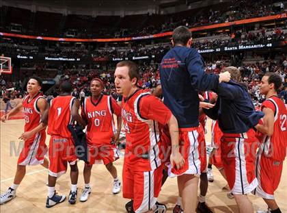 Thumbnail 3 in King vs. Mater Dei (CIF SS D1-AA Final)  photogallery.