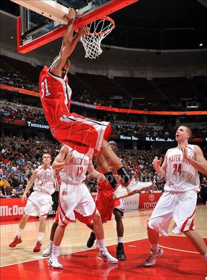 Thumbnail 3 in King vs. Mater Dei (CIF SS D1-AA Final)  photogallery.