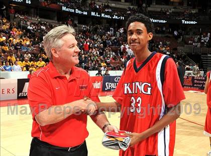 Thumbnail 3 in King vs. Mater Dei (CIF SS D1-AA Final)  photogallery.