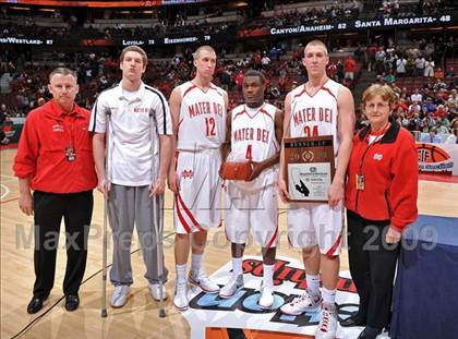 Thumbnail 1 in King vs. Mater Dei (CIF SS D1-AA Final)  photogallery.