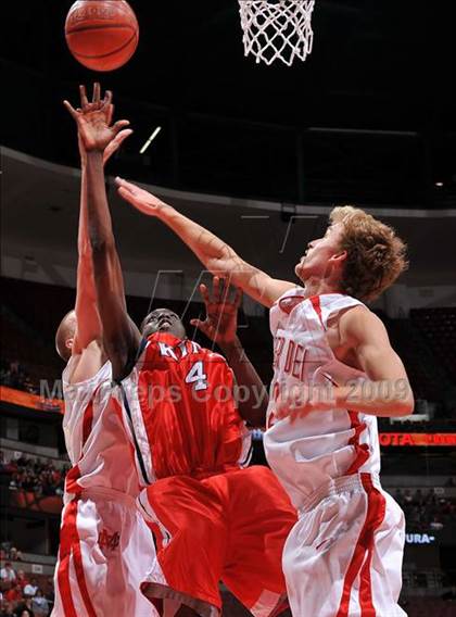 Thumbnail 2 in King vs. Mater Dei (CIF SS D1-AA Final)  photogallery.