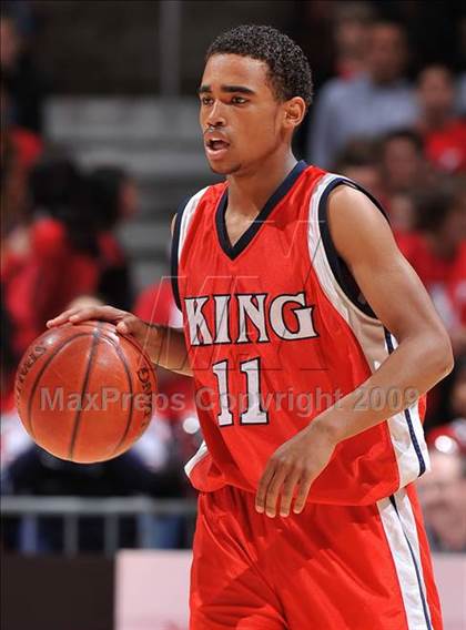 Thumbnail 3 in King vs. Mater Dei (CIF SS D1-AA Final)  photogallery.
