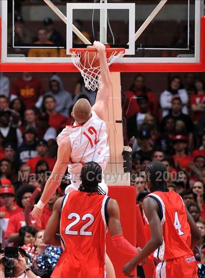 Thumbnail 3 in King vs. Mater Dei (CIF SS D1-AA Final)  photogallery.