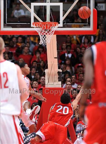 Thumbnail 2 in King vs. Mater Dei (CIF SS D1-AA Final)  photogallery.