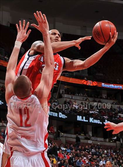 Thumbnail 1 in King vs. Mater Dei (CIF SS D1-AA Final)  photogallery.