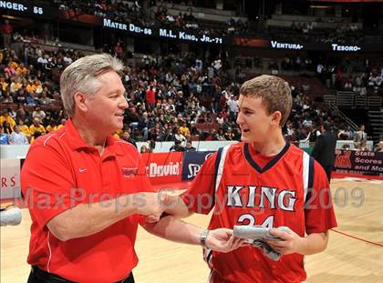Thumbnail 1 in King vs. Mater Dei (CIF SS D1-AA Final)  photogallery.