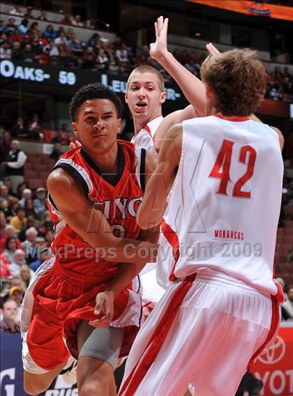 Thumbnail 3 in King vs. Mater Dei (CIF SS D1-AA Final)  photogallery.