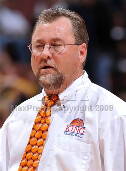 Thumbnail 1 in King vs. Mater Dei (CIF SS D1-AA Final)  photogallery.