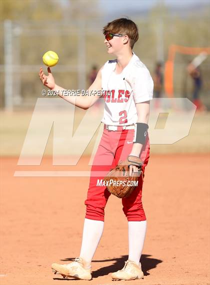 Thumbnail 3 in Prescott vs Ironwood (Sunrise Mountain Invitational) photogallery.