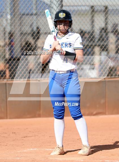 Thumbnail 2 in Prescott vs Ironwood (Sunrise Mountain Invitational) photogallery.
