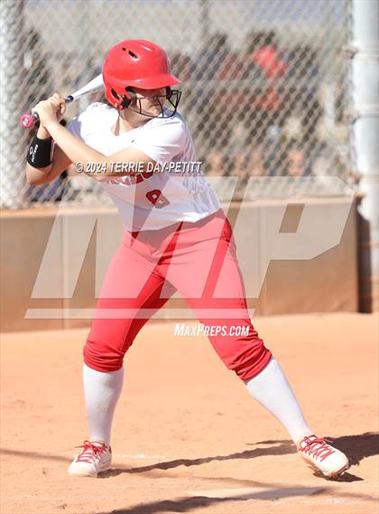 Thumbnail 2 in Prescott vs Ironwood (Sunrise Mountain Invitational) photogallery.