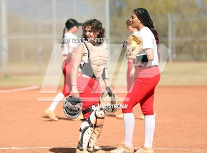 Thumbnail 2 in Prescott vs Ironwood (Sunrise Mountain Invitational) photogallery.