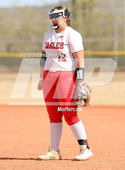 Thumbnail 1 in Prescott vs Ironwood (Sunrise Mountain Invitational) photogallery.