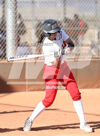 Thumbnail 3 in Prescott vs Ironwood (Sunrise Mountain Invitational) photogallery.
