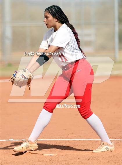Thumbnail 3 in Prescott vs Ironwood (Sunrise Mountain Invitational) photogallery.