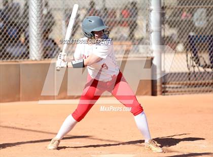 Thumbnail 2 in Prescott vs Ironwood (Sunrise Mountain Invitational) photogallery.