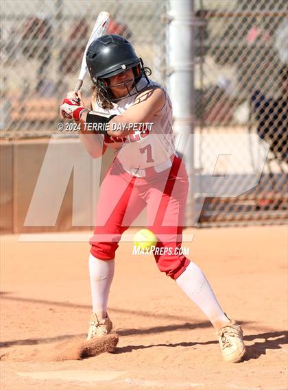 Thumbnail 2 in Prescott vs Ironwood (Sunrise Mountain Invitational) photogallery.